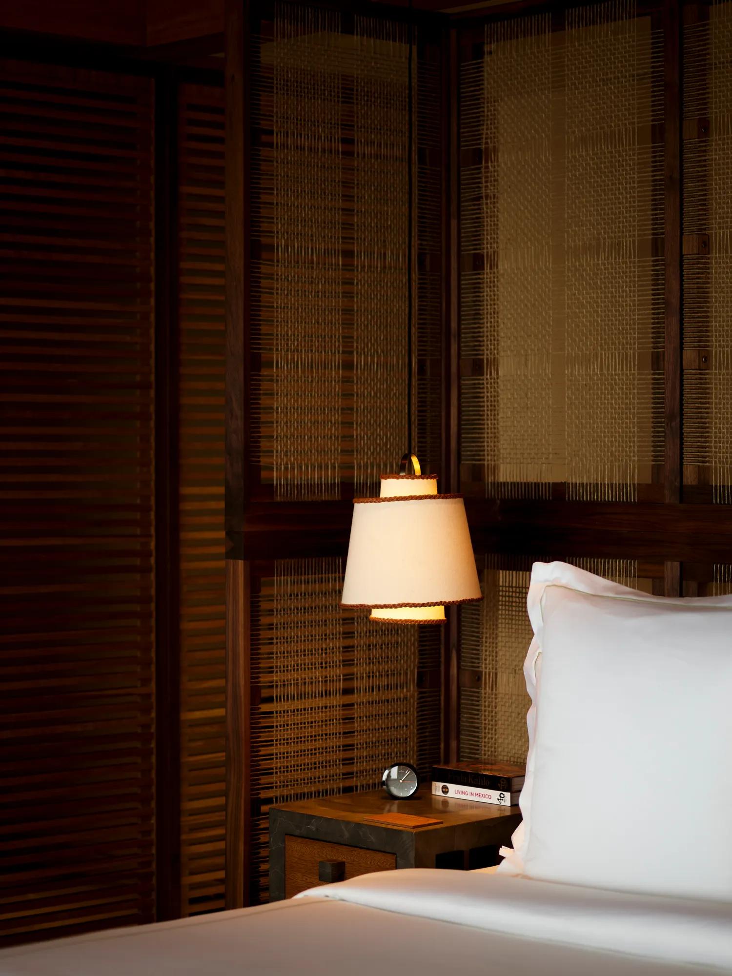 Canalan-Beachfront-Villa_Bedroom_Detail