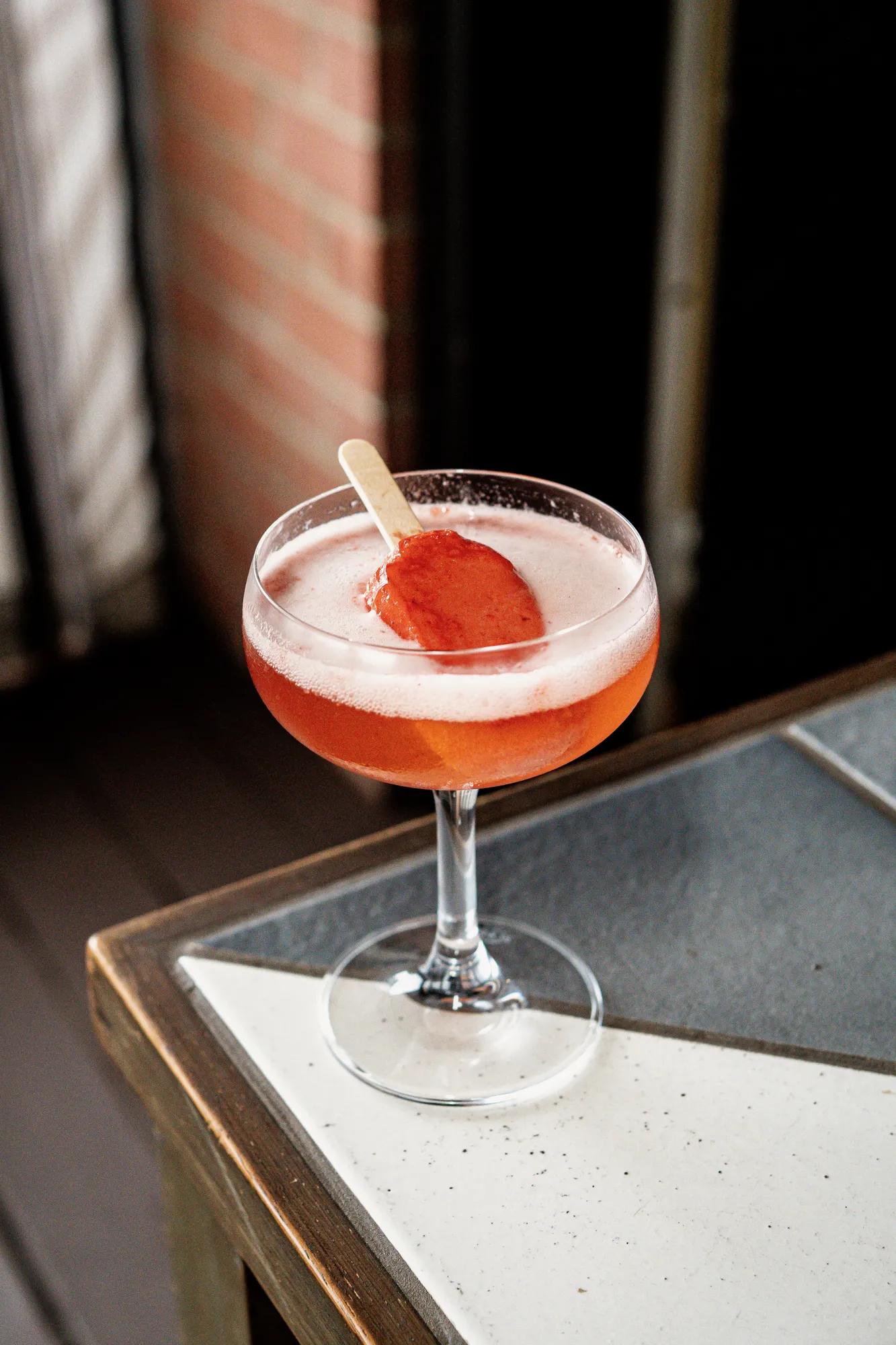 CUT Above Cocktail Prosecco Popsicle 2023-2