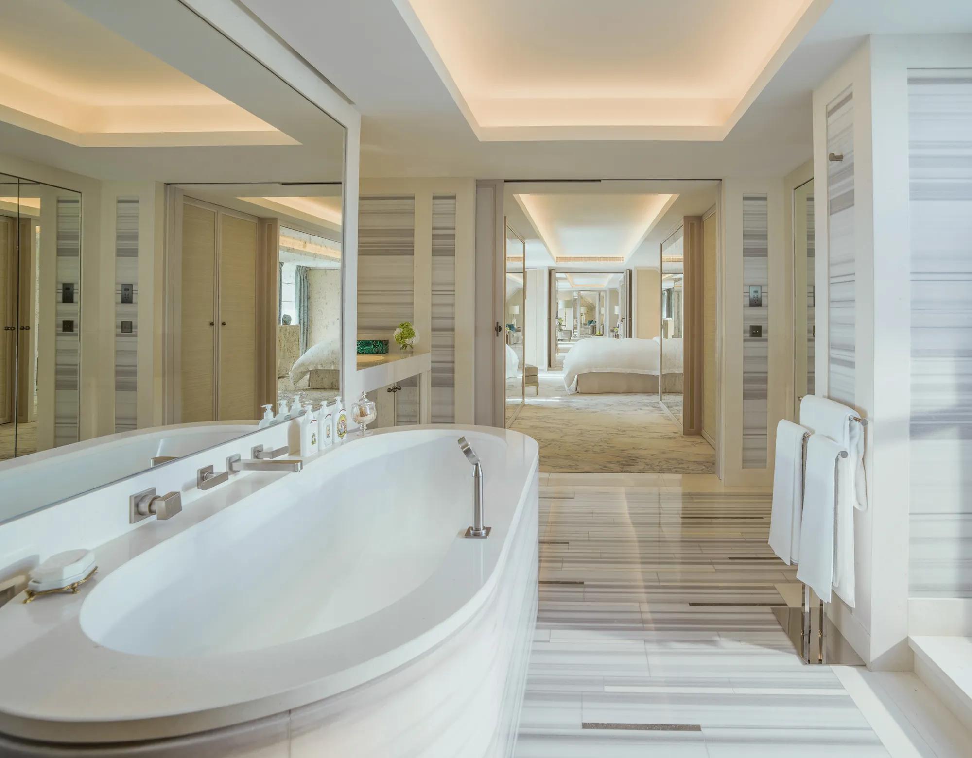 Ateliers D Artistes - L'Ecrivain