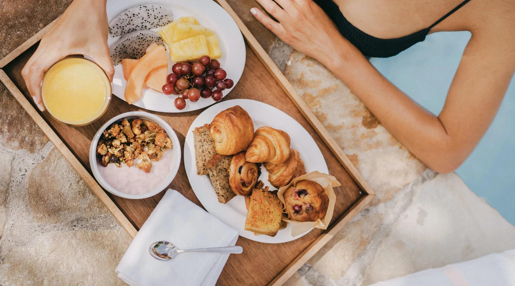 Pool side Break fast