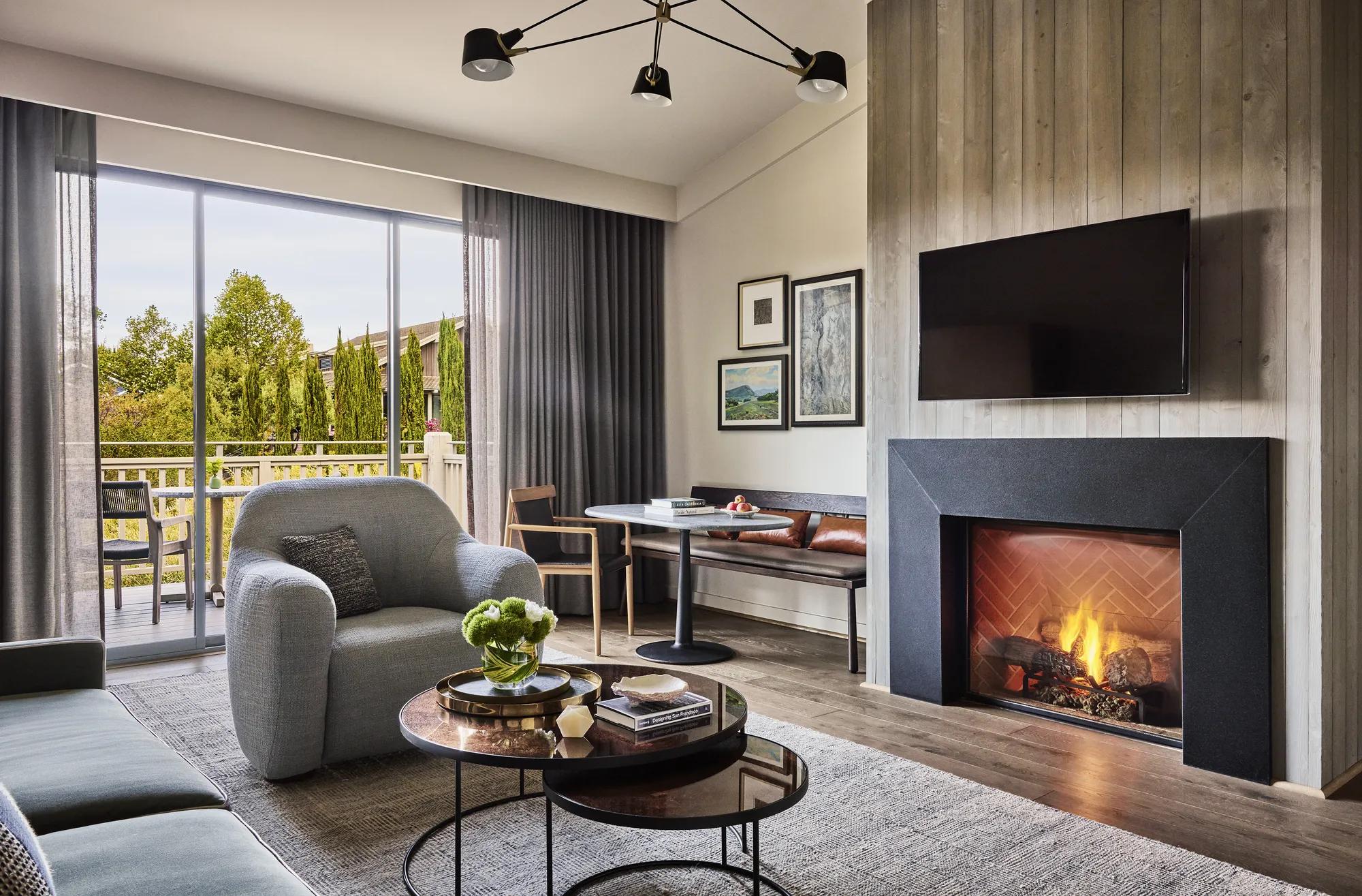 Luxury Premier Suite