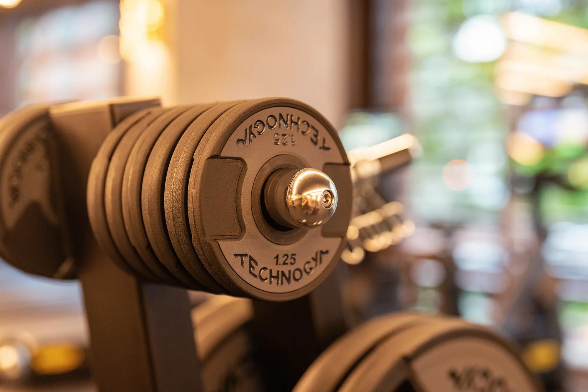 Hotel Golds Gym Partnership