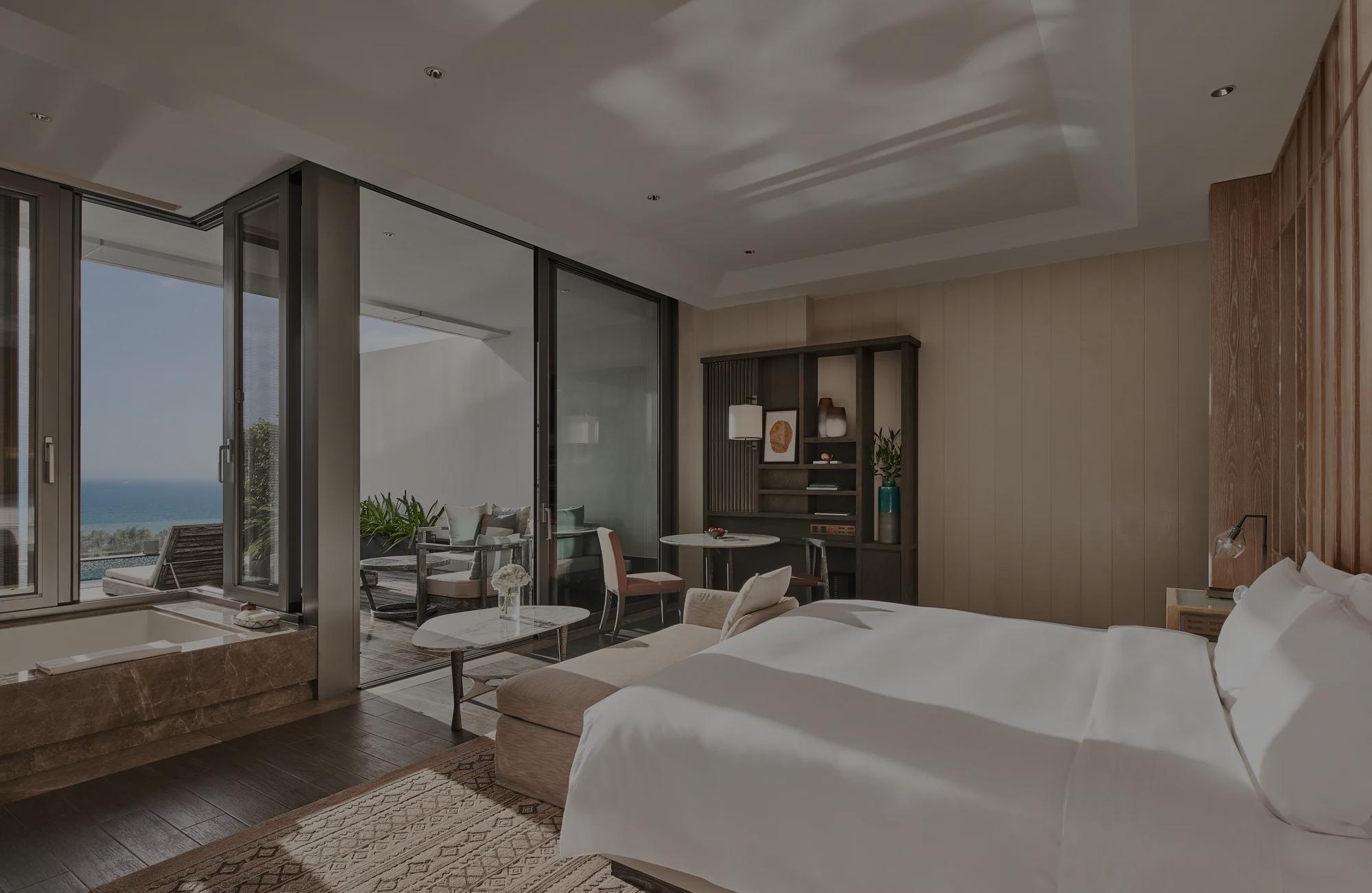 Rooms Ocean View Pool King
