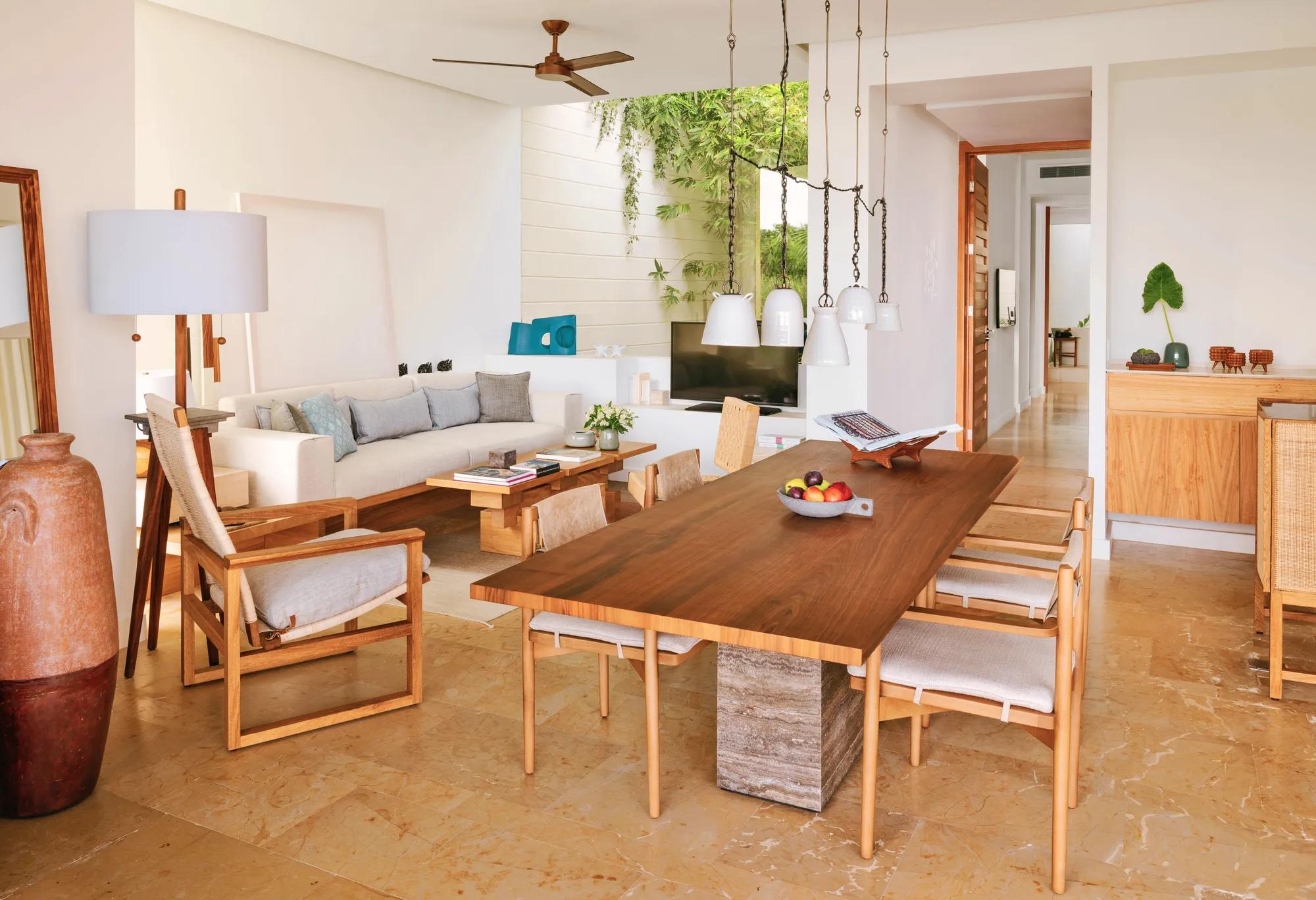 Deluxe Overwater Lagoon Suite