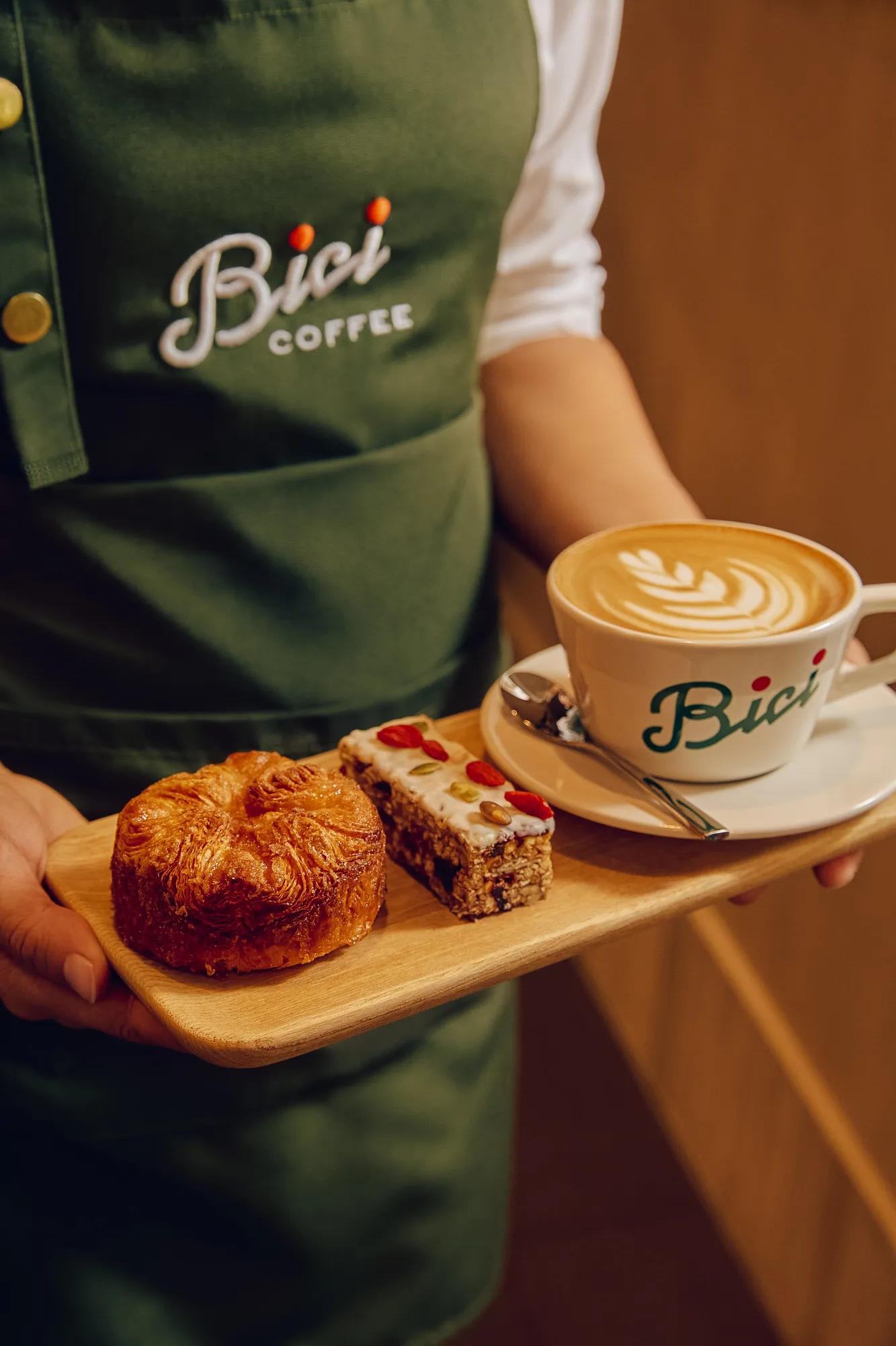 coffee and pasties at bici coffee at rosewood sand hill