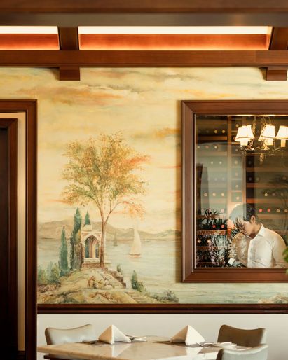 Island Brasserie Mural