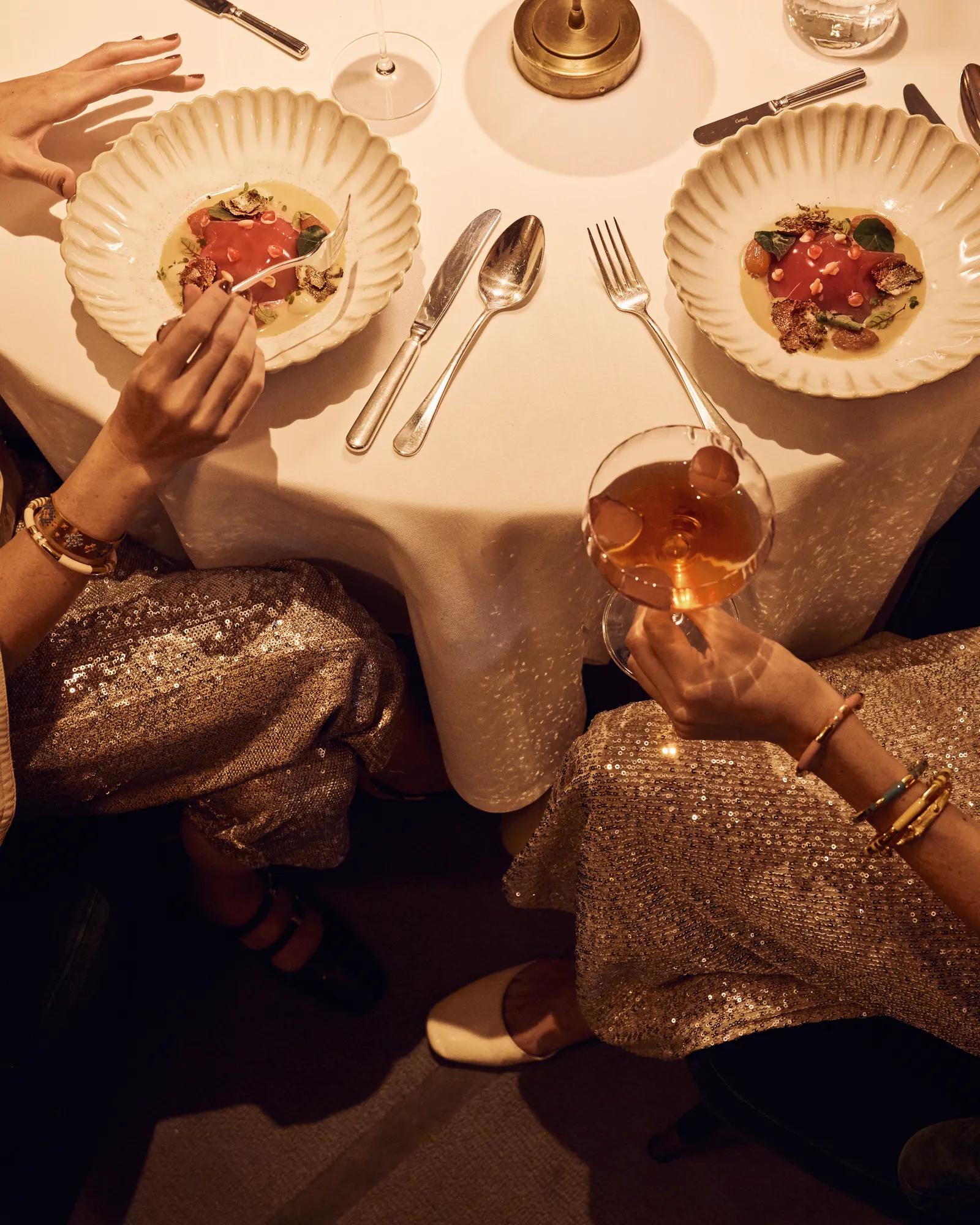 Festive Dining Amos_