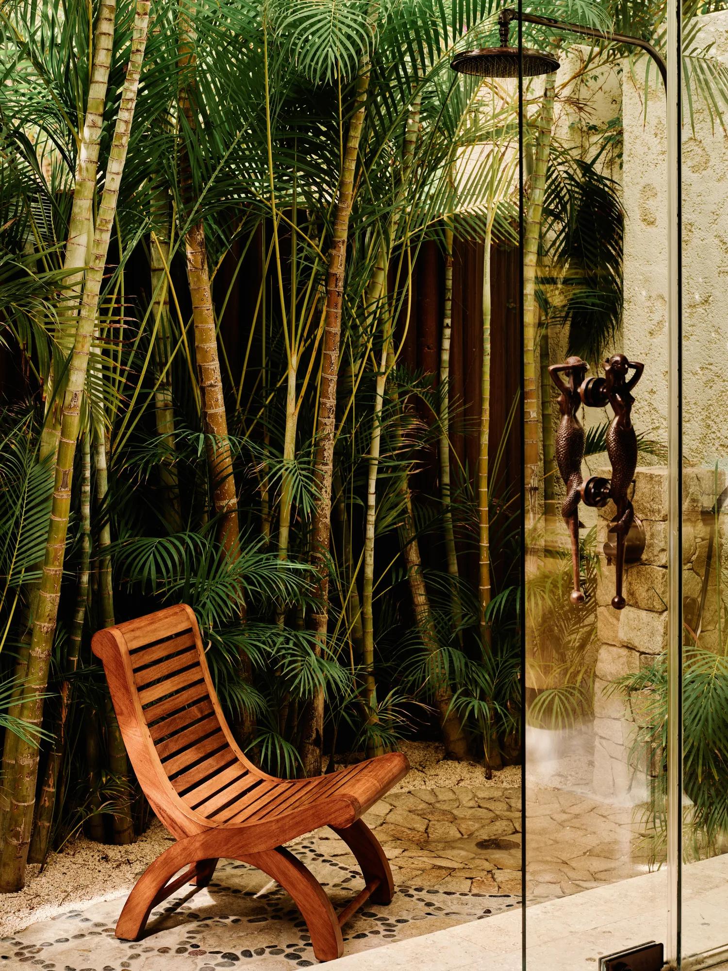 Facilities Room Signature Villa Beachfront MasteEn Suite