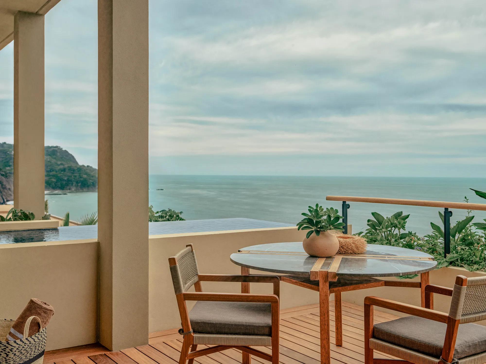 Facilities Suite Ocean View Mountain Studio Terrace