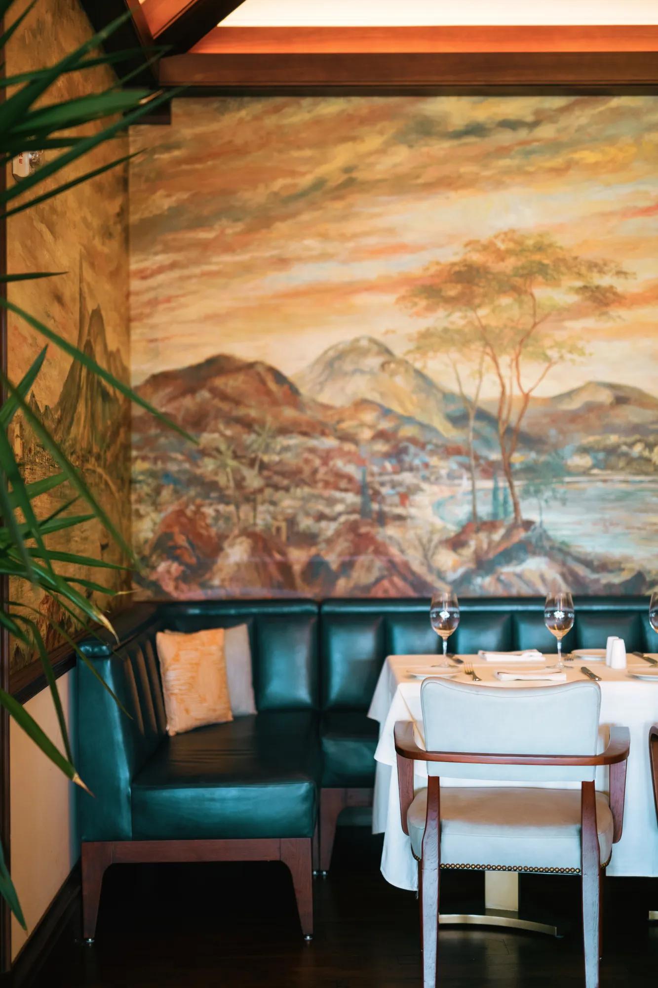 FB Restaurant IslandBrasserie SkyClubMuralDetail 1