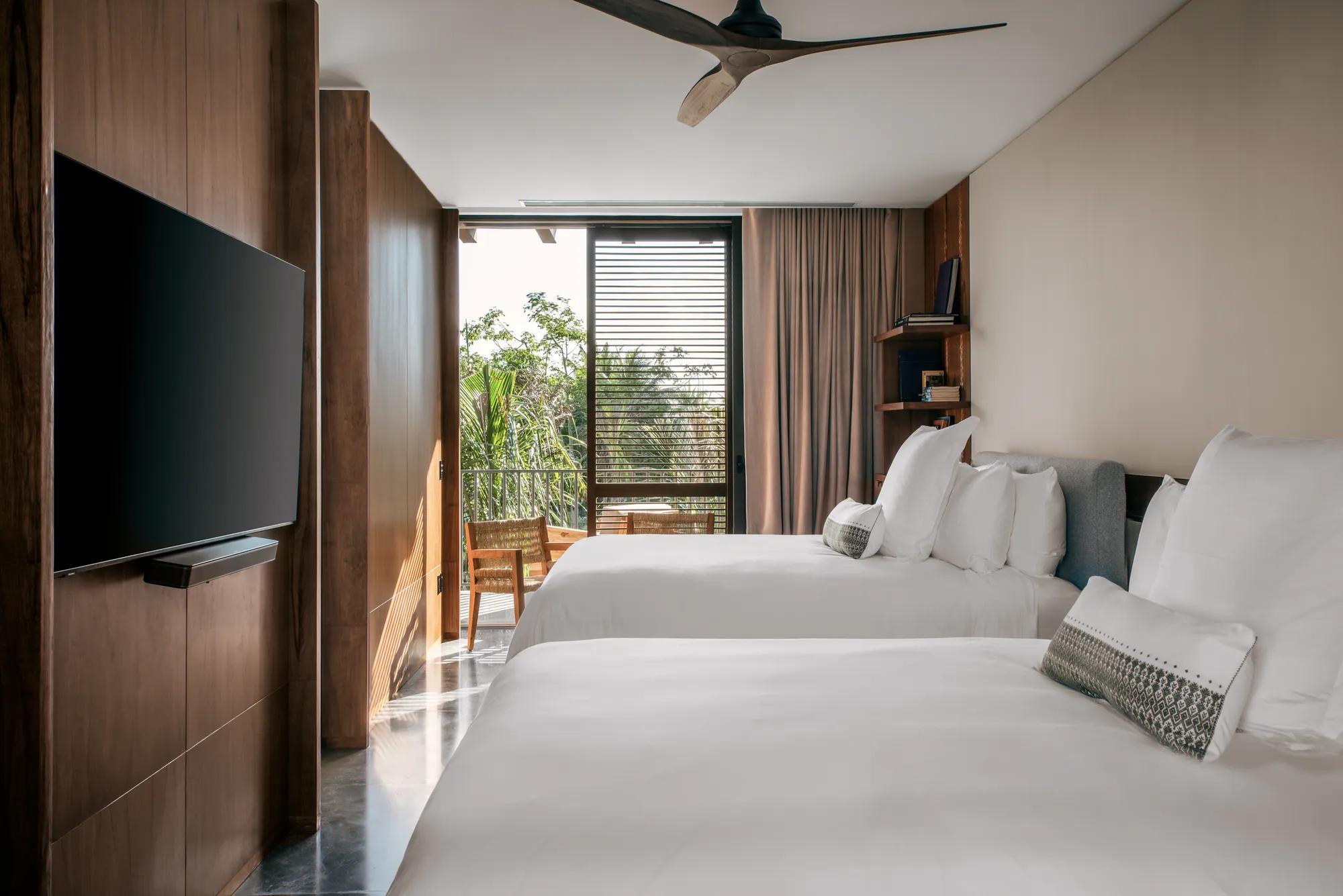 Beachfront Six Bedroom Villa