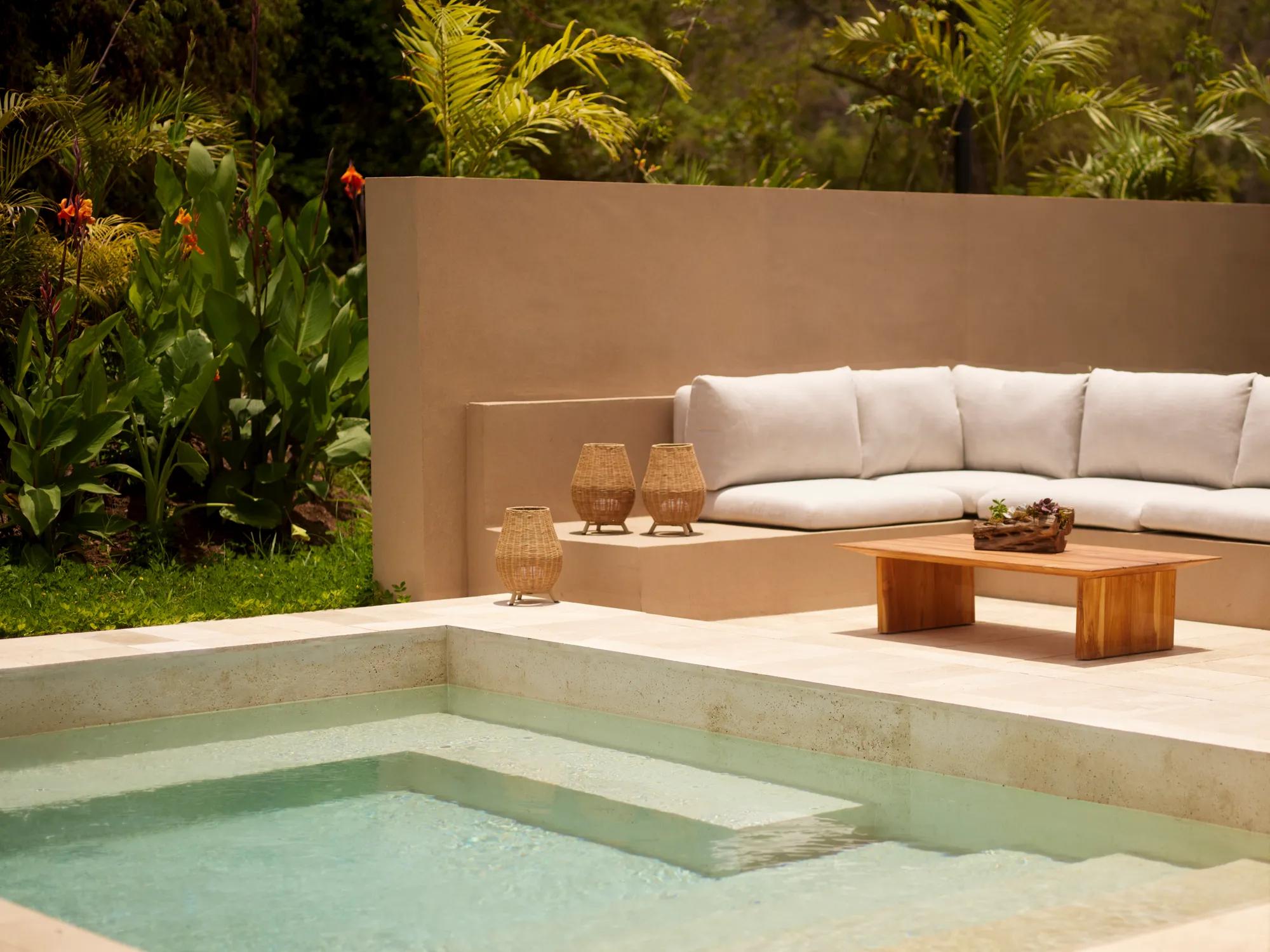 Facilities Asaya Spa Social House Exterior Pool