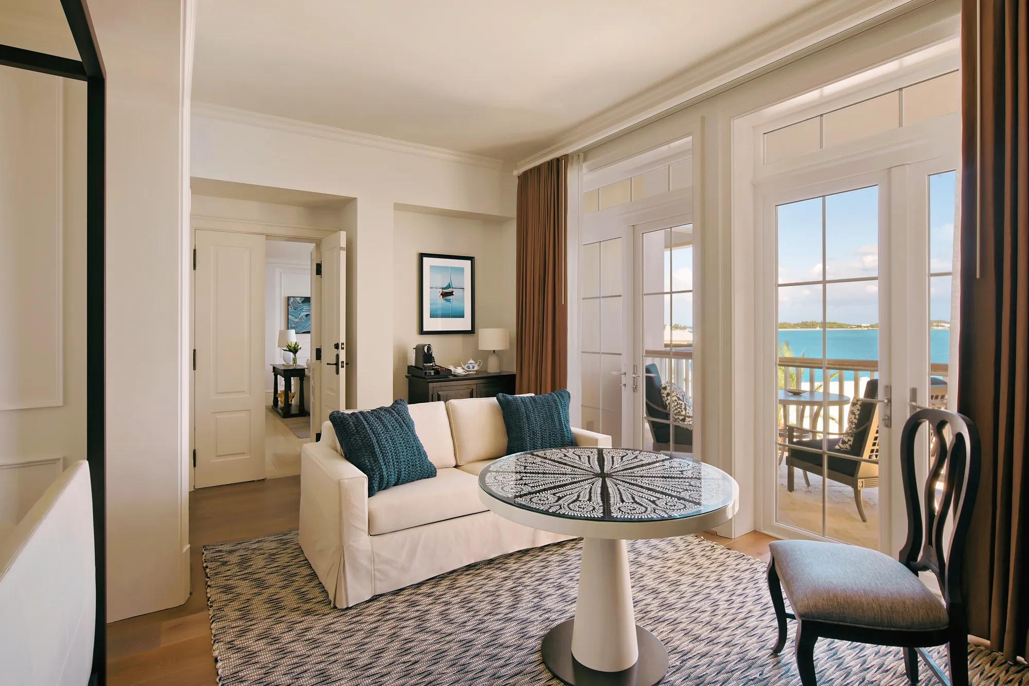 Facilities Room HarbourViewSuite BedroomConnecting 1