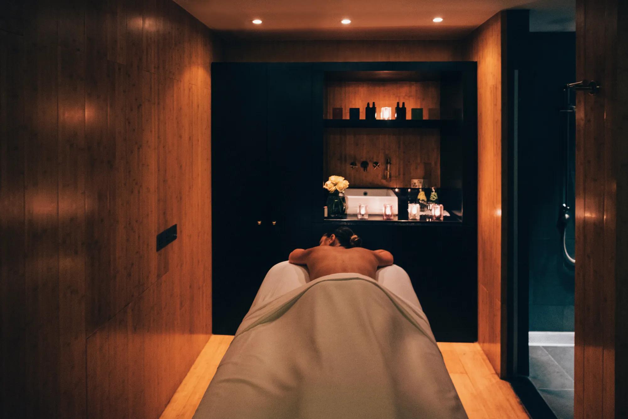 Tranquil relaxation area at Sense Spa featuring soft lighting