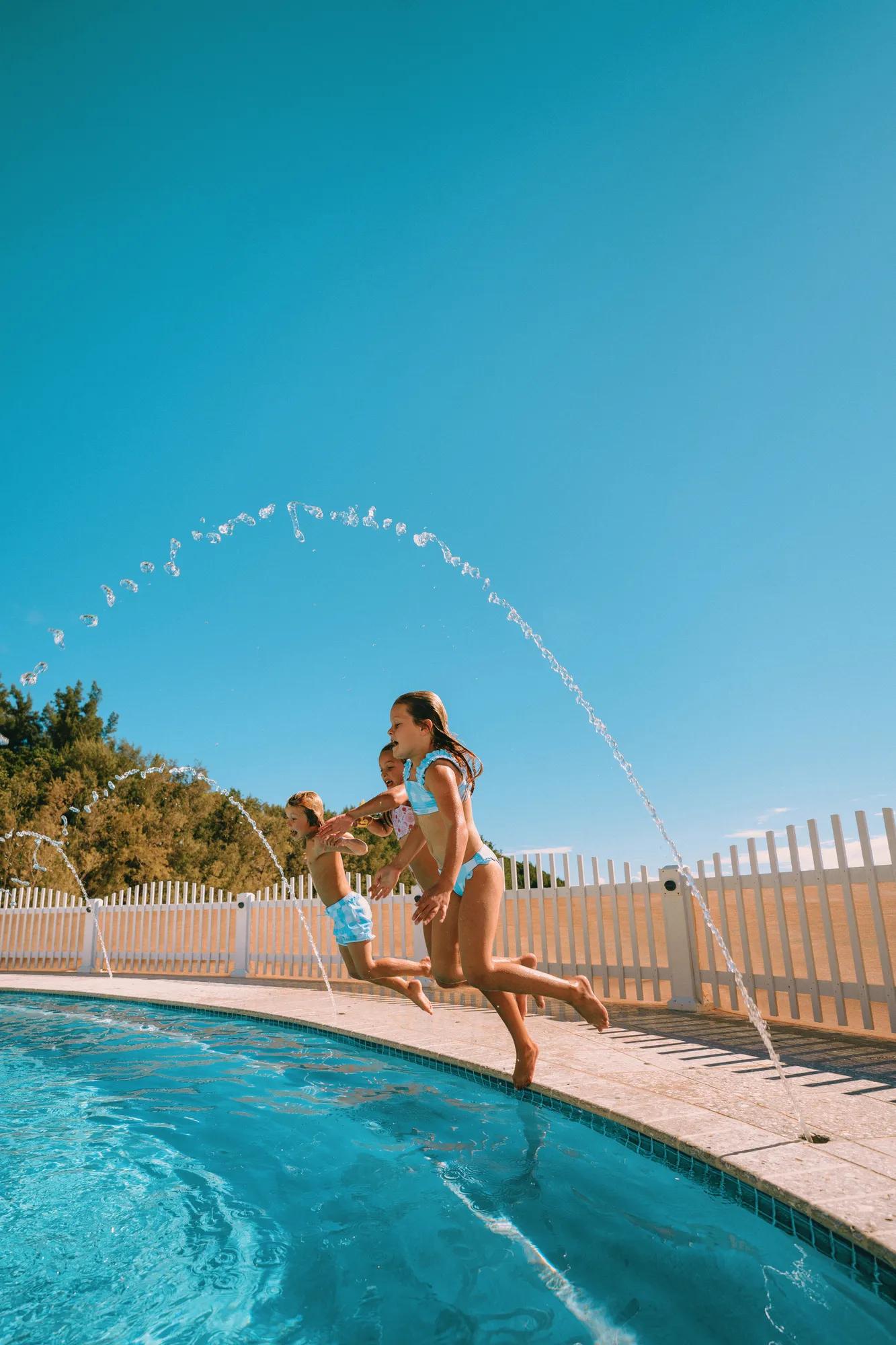 Facilities OnProperty Family FountainPool