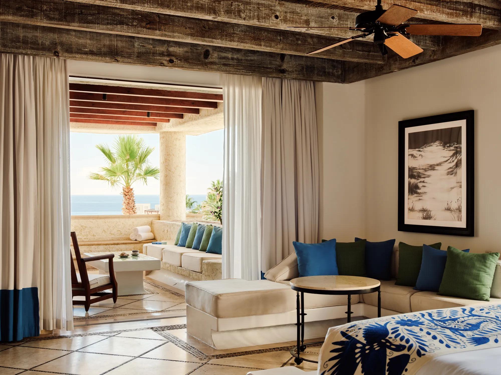 Three-Bedroom Oceanview Residence (4202)