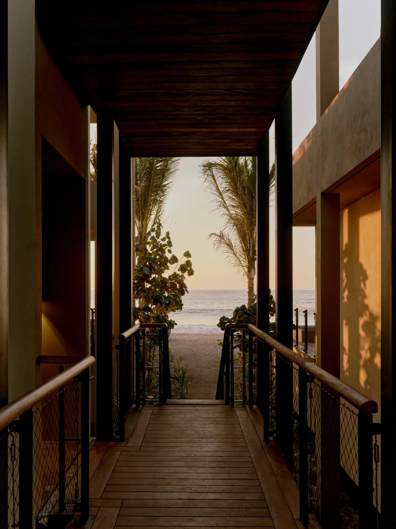 RWMDR Facilities Suite Beachfront Walkway