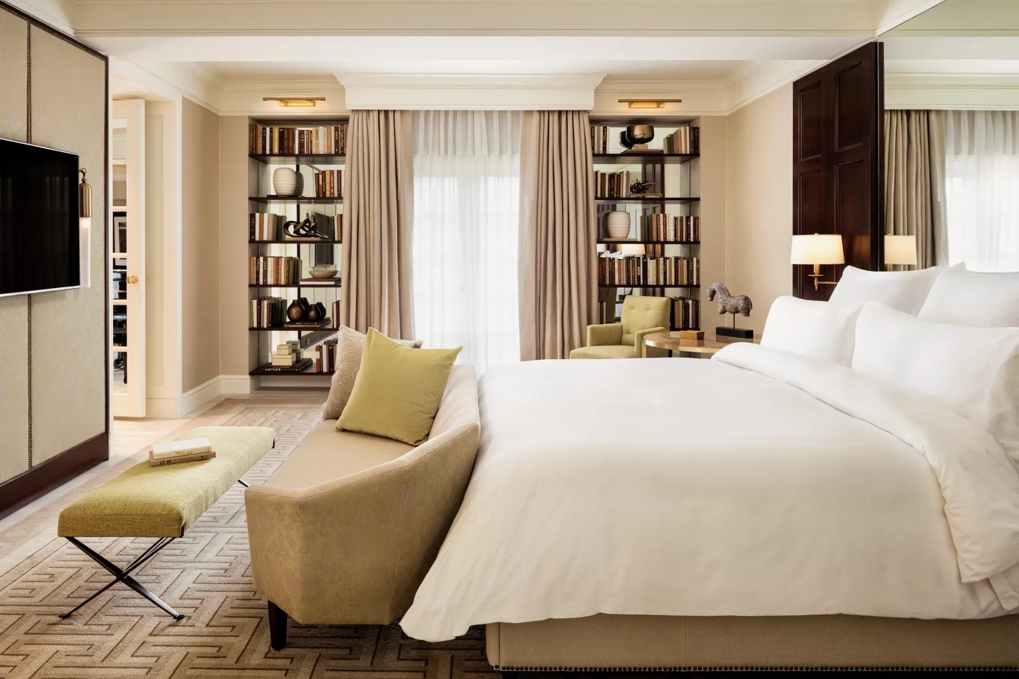 Turtle Creek Suite Bedroom