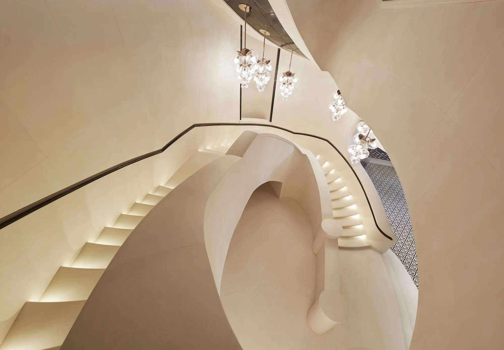 Weddings at Rosewood Hong Kong