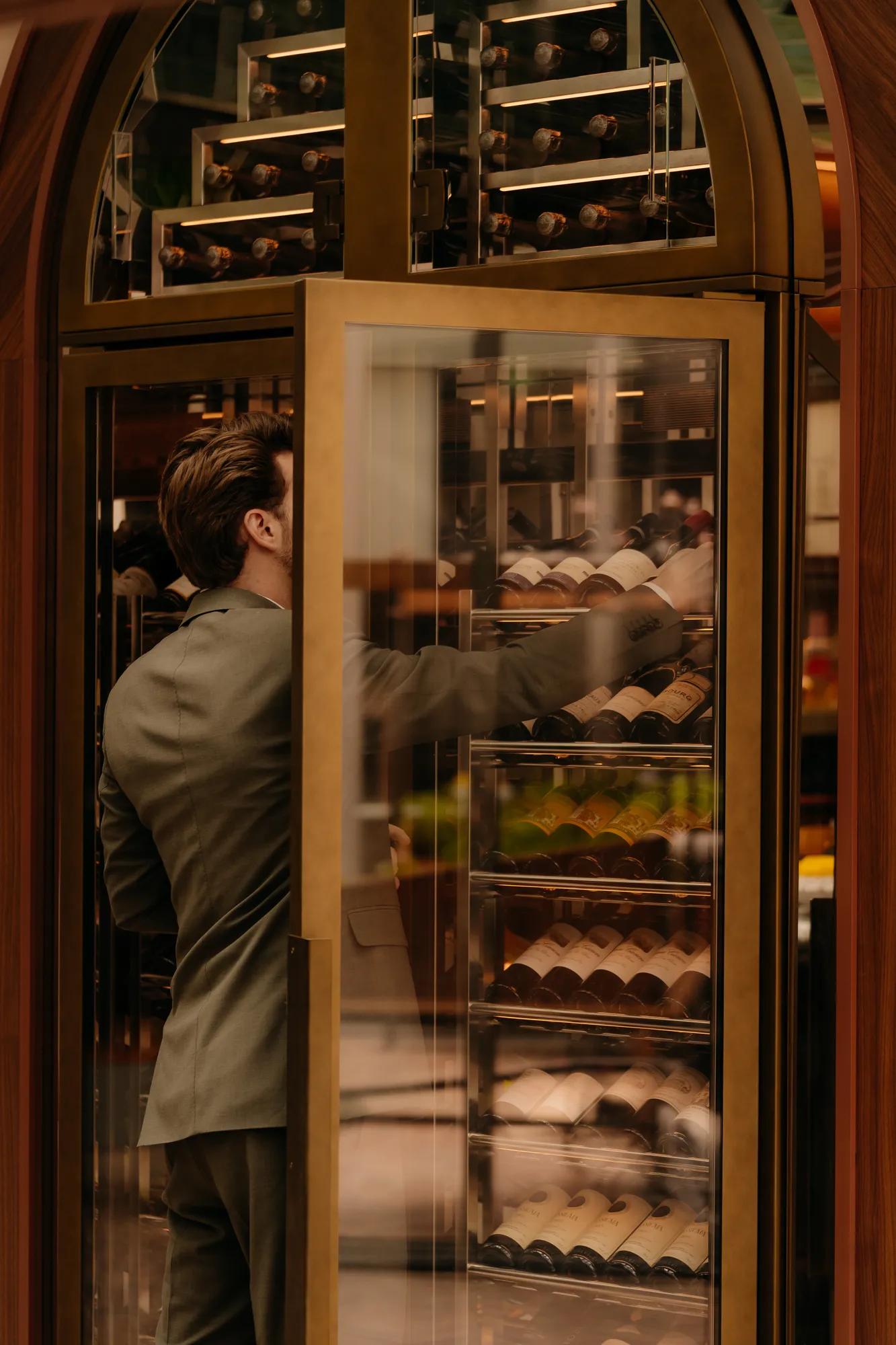 Food Beverage Restaurant Eeuwen