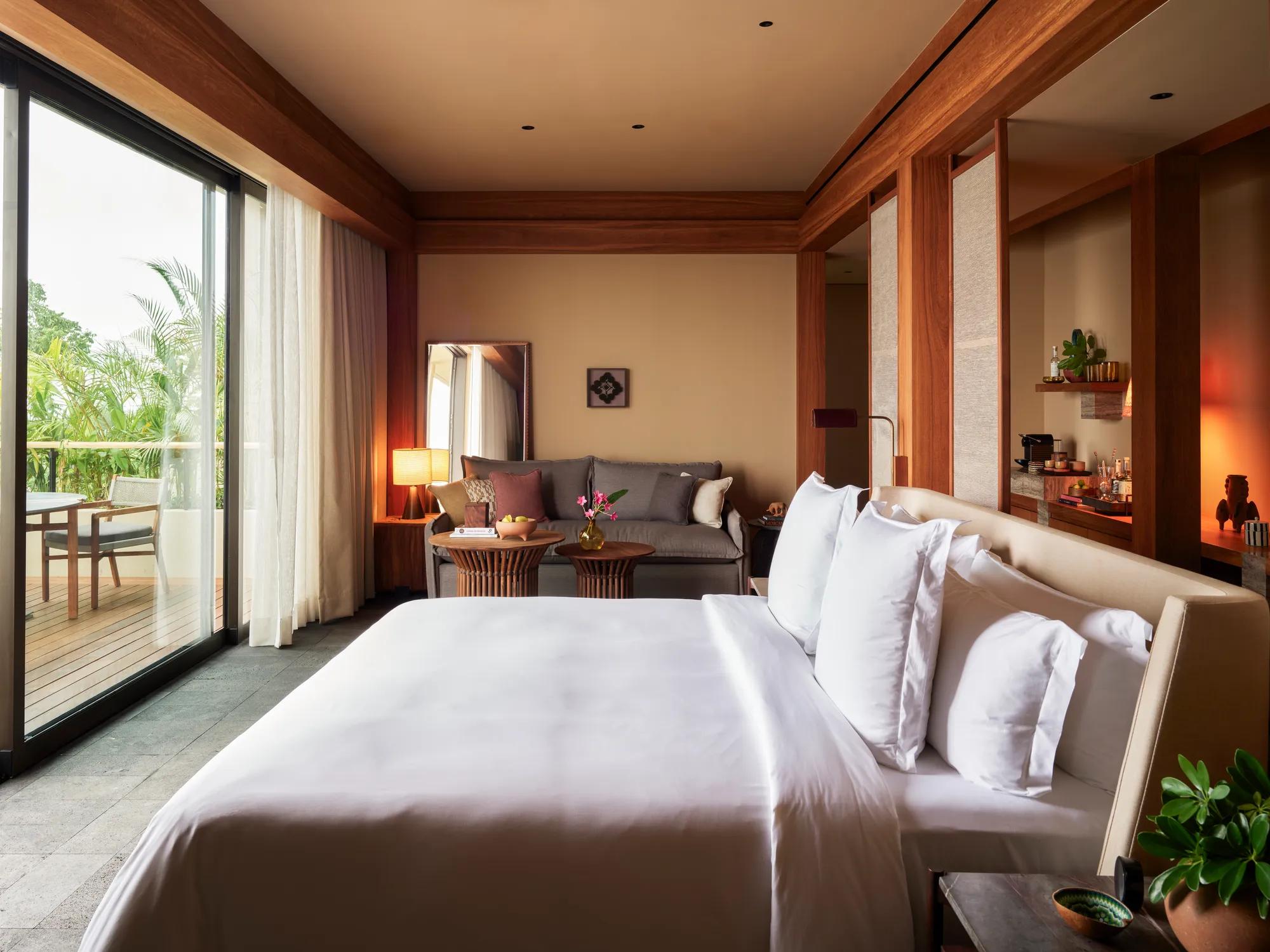 Facilities Suite Ocean View Mountain Studio Suite Bedroom