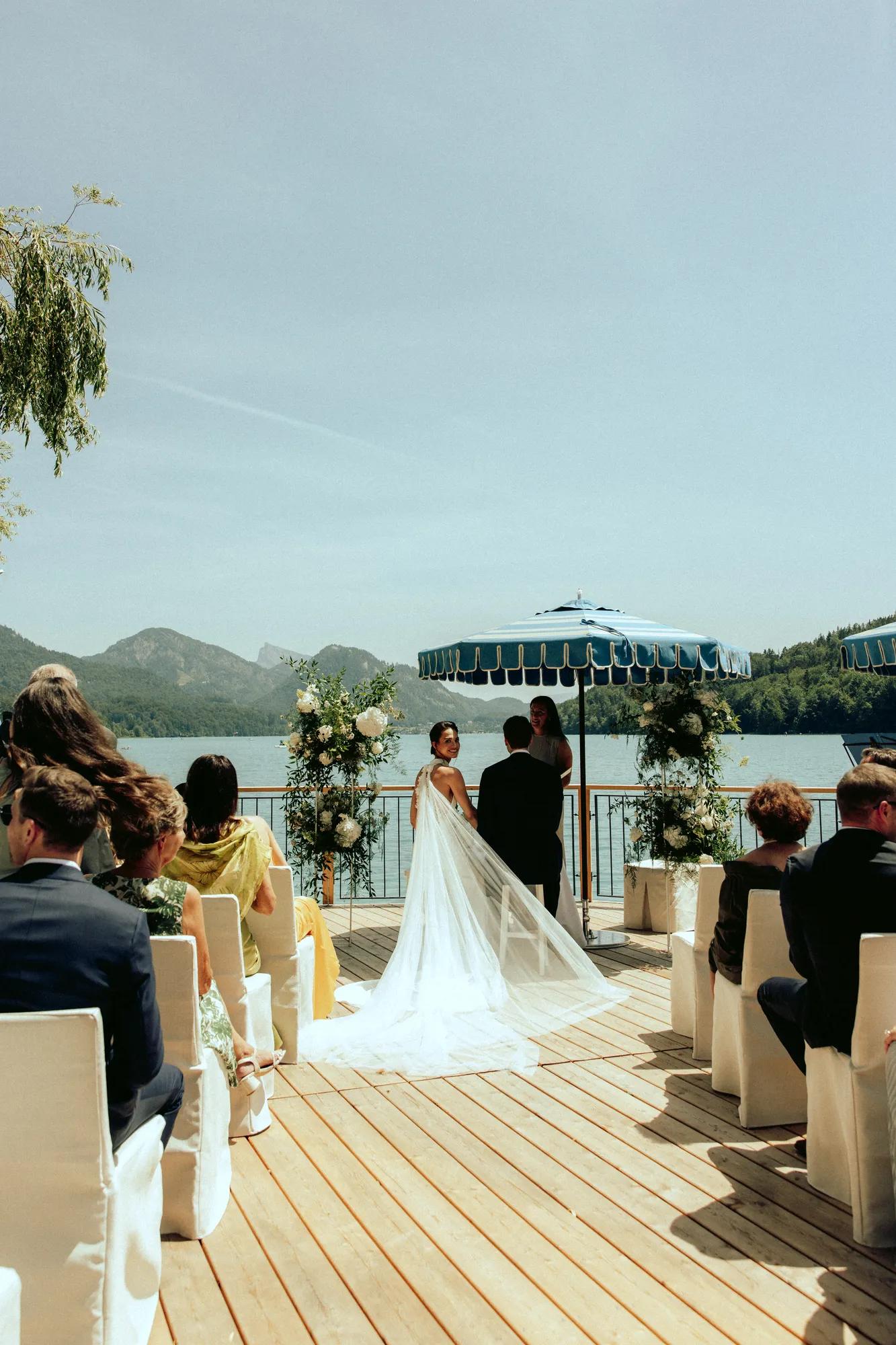 Wedding-couple-on-boat