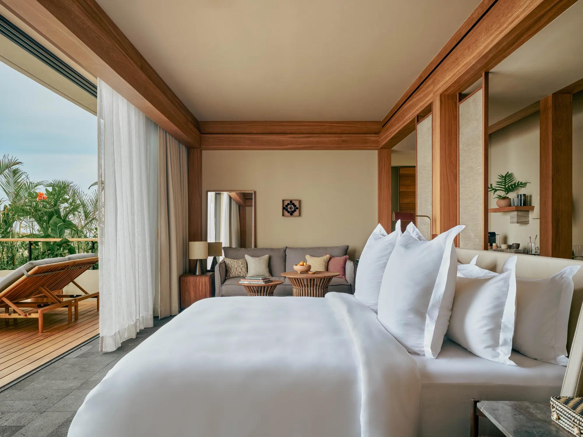 Facilities Suite Ocean View Mountain Studio Bedroom