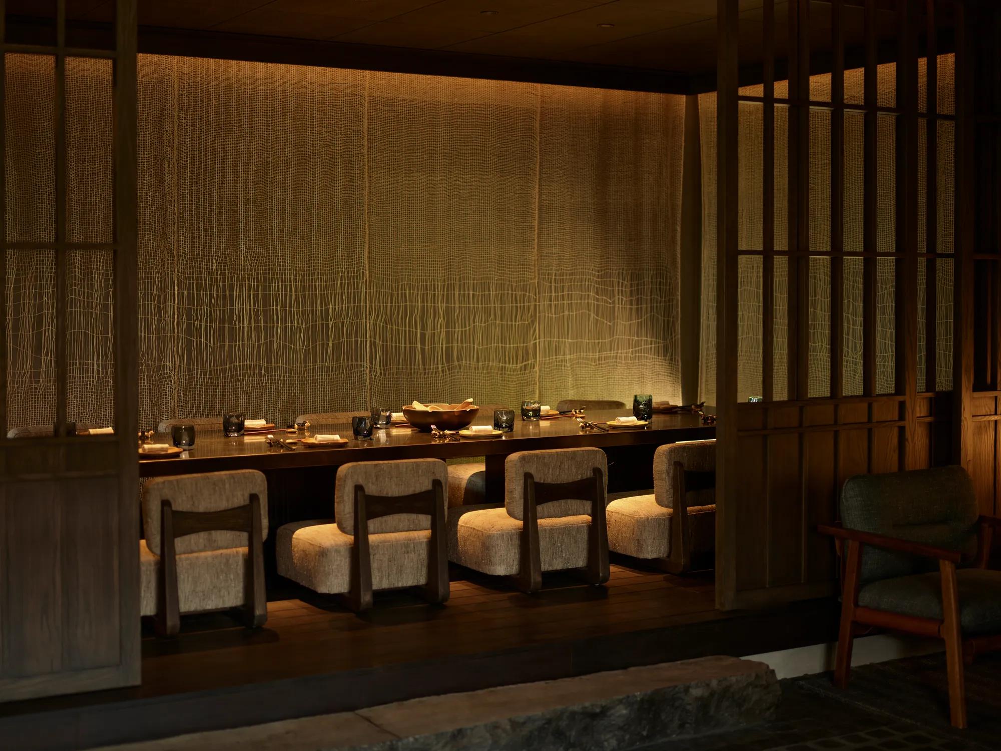 Toppu Cocktail Lounge 