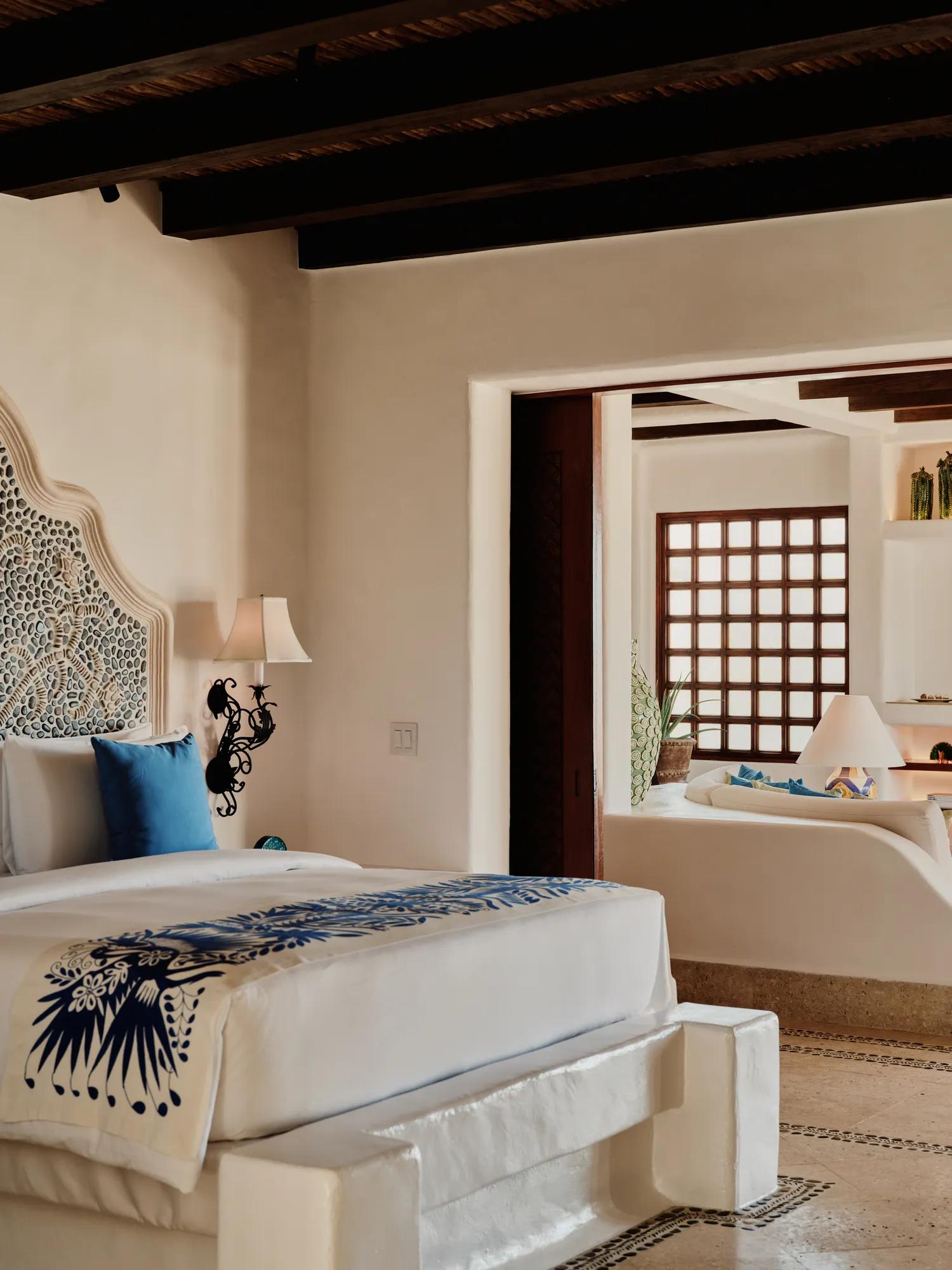 Hotel Villa Oceanfront Night