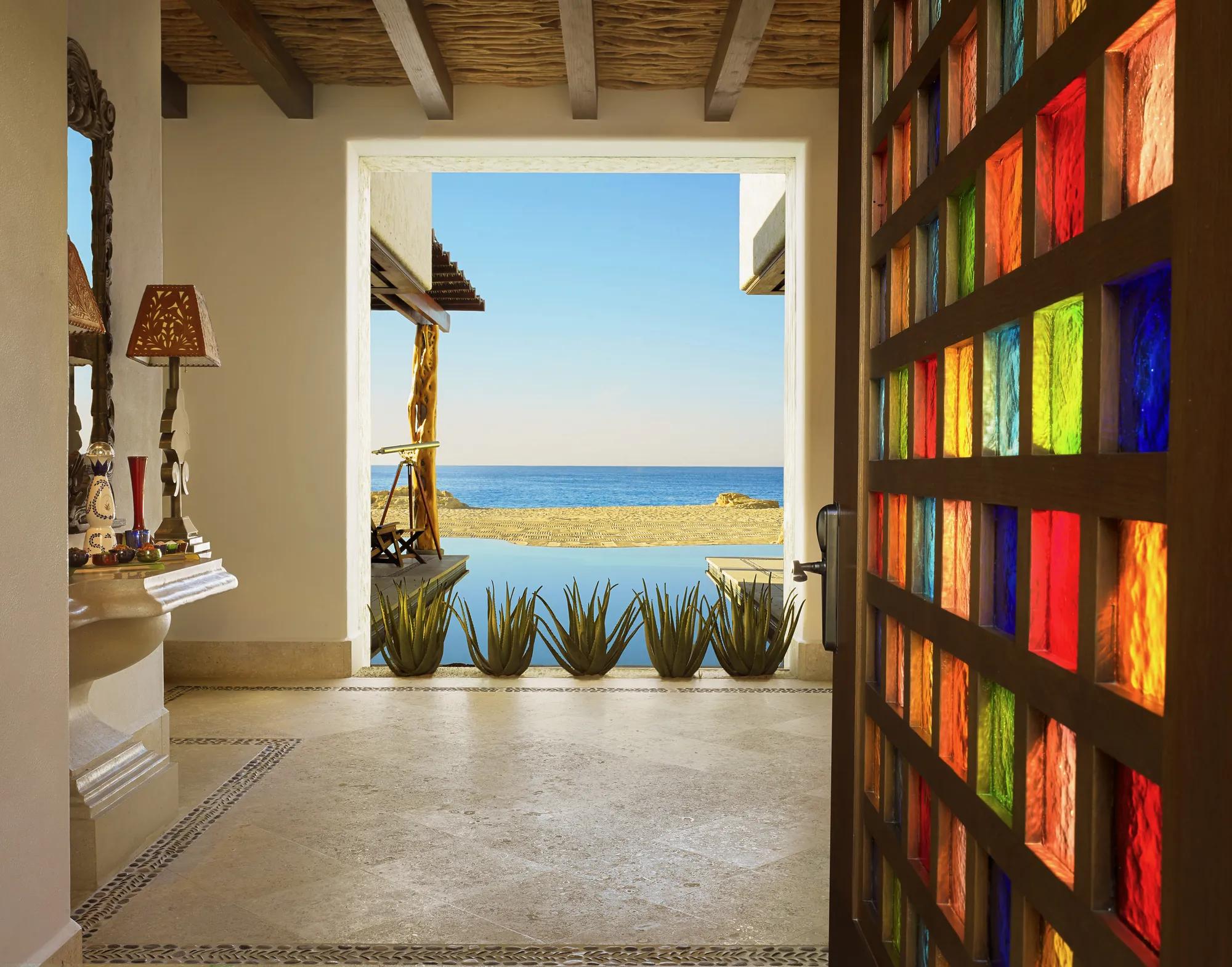 SignatureVilla_Beachfront_VillaDoor_2